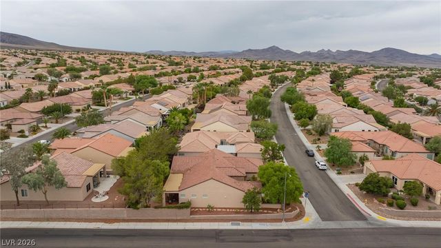 2120 Twin Falls Drive, Henderson, NV 89044