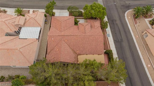 2120 Twin Falls Drive, Henderson, NV 89044