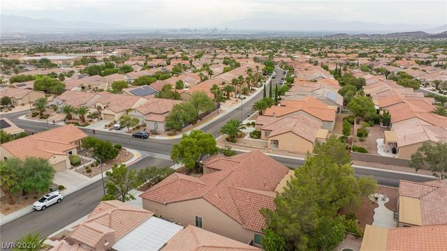 2120 Twin Falls Drive, Henderson, NV 89044
