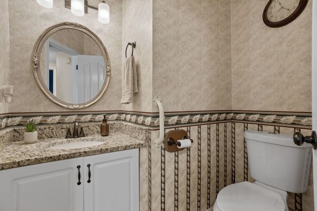 105 GOLDENRAIN Way, Simpsonville, SC 29680