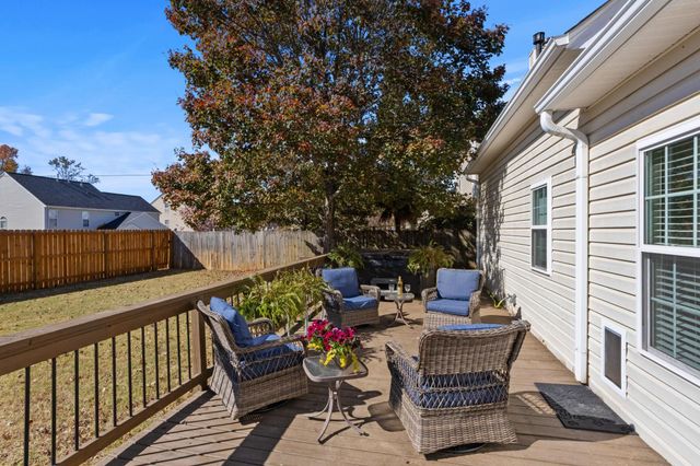 105 GOLDENRAIN Way, Simpsonville, SC 29680