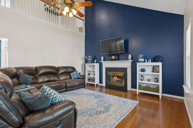 105 GOLDENRAIN Way, Simpsonville, SC 29680