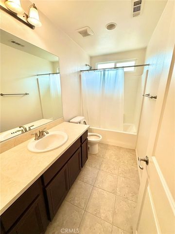 876 Madison Court, Upland, CA 91784