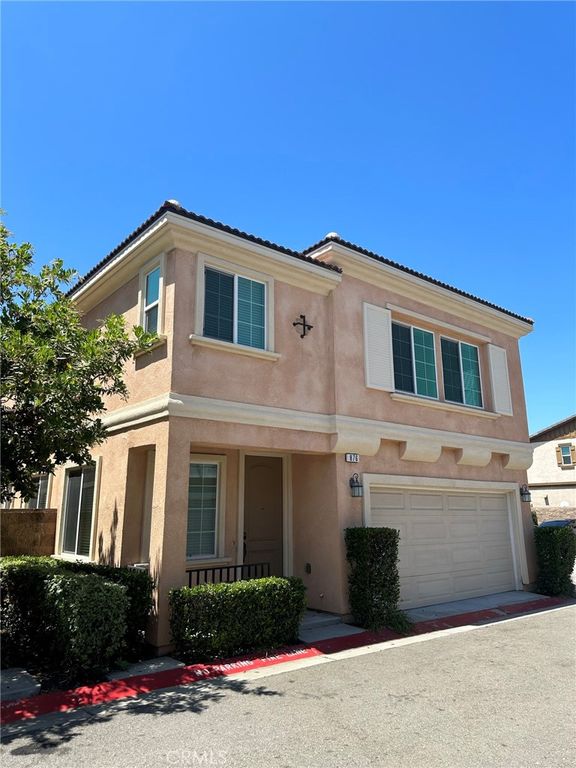 876 Madison Court, Upland, CA 91784