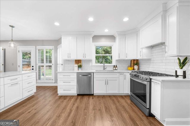 5500 Hillgate Crossing, Johns Creek, GA 30005