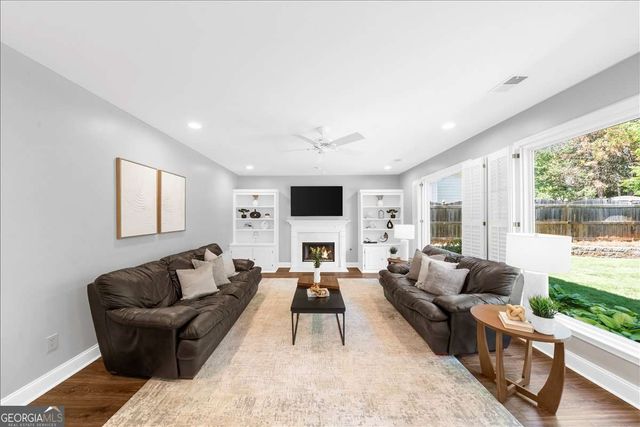 5500 Hillgate Crossing, Johns Creek, GA 30005