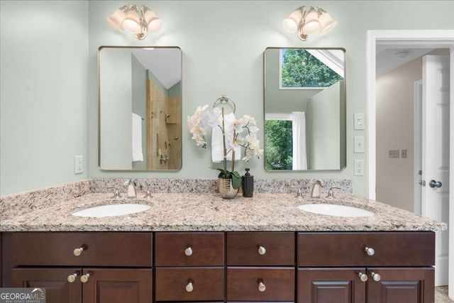 5500 Hillgate Crossing, Johns Creek, GA 30005