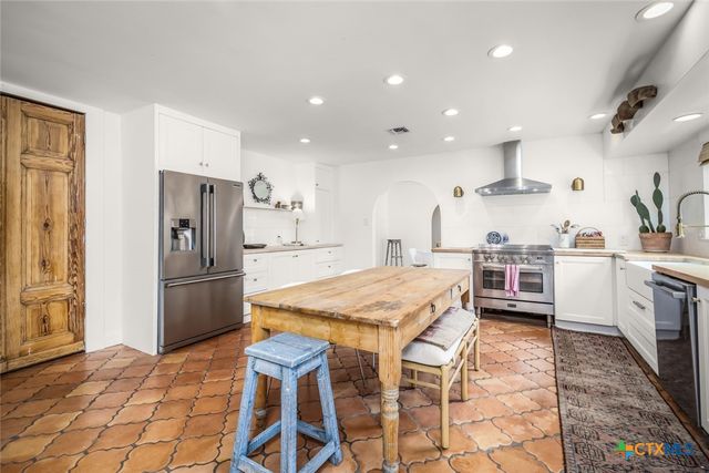 226 Oakwood Boulevard, New Braunfels, TX 78130