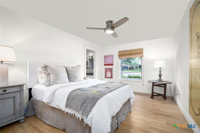 226 Oakwood Boulevard, New Braunfels, TX 78130