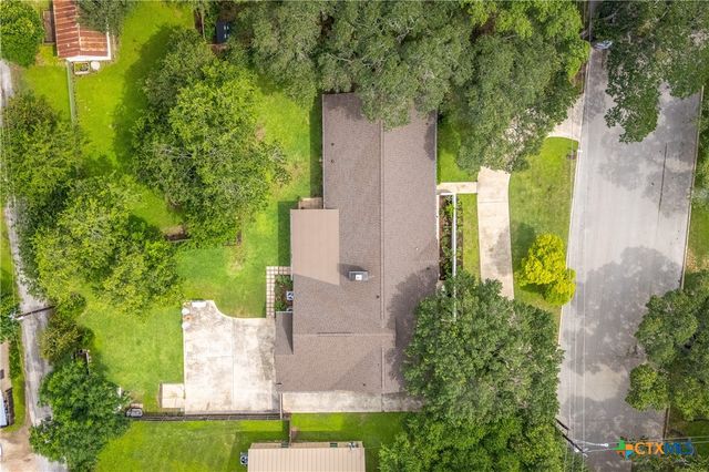 226 Oakwood Boulevard, New Braunfels, TX 78130