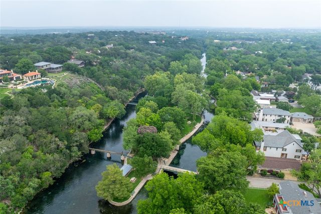 226 Oakwood Boulevard, New Braunfels, TX 78130