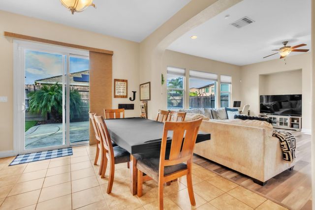 5623 Da Vinci Way, Sacramento, CA 95835