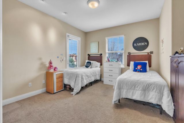 5623 Da Vinci Way, Sacramento, CA 95835