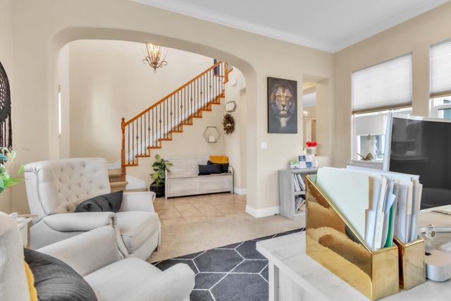 5623 Da Vinci Way, Sacramento, CA 95835