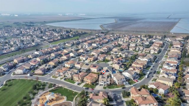 5623 Da Vinci Way, Sacramento, CA 95835