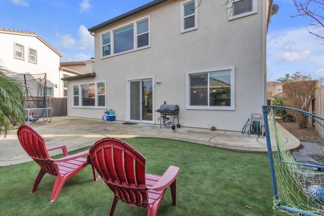 5623 Da Vinci Way, Sacramento, CA 95835