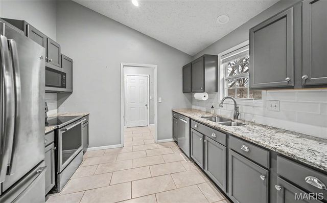 821 Cambridge Drive, Rolla, MO 65401