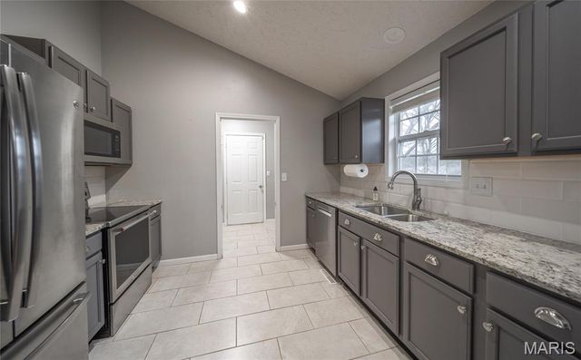 821 Cambridge Drive, Rolla, MO 65401