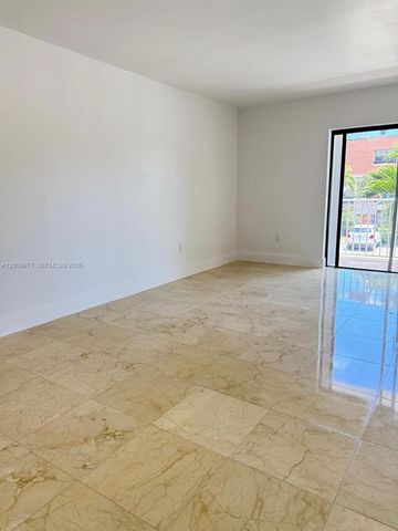 260 NW 107th Ave 204, Miami, FL 33172