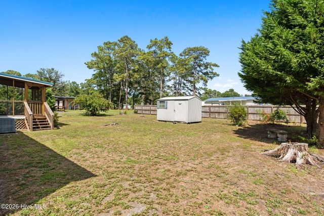 2412 Myrtlewood Drive SW, Supply, NC 28462