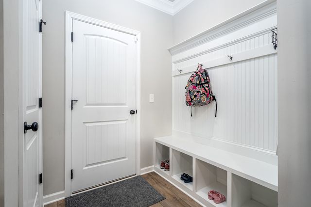 2991 Timewinder Way, Columbia, TN 38401