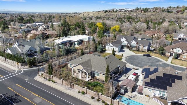 2420 E ROYAL PINE CV, Cottonwood Heights, UT 84093