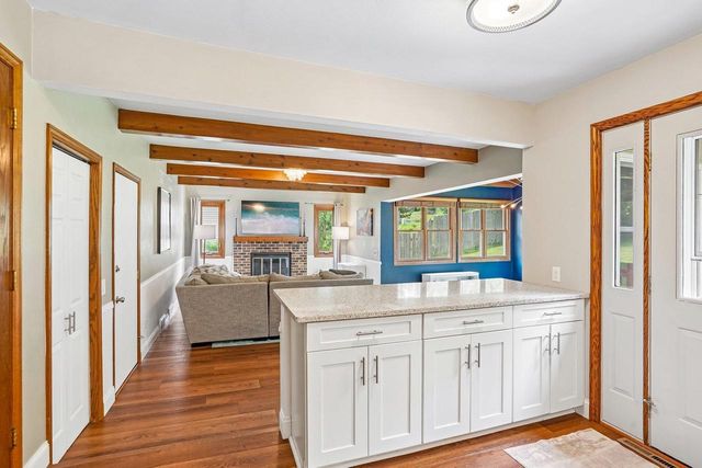 5838 Roanoke Drive, Fitchburg, WI 53719