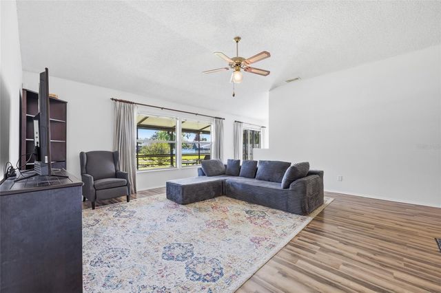 10137 PINK CARNATION COURT, Orlando, FL 32825