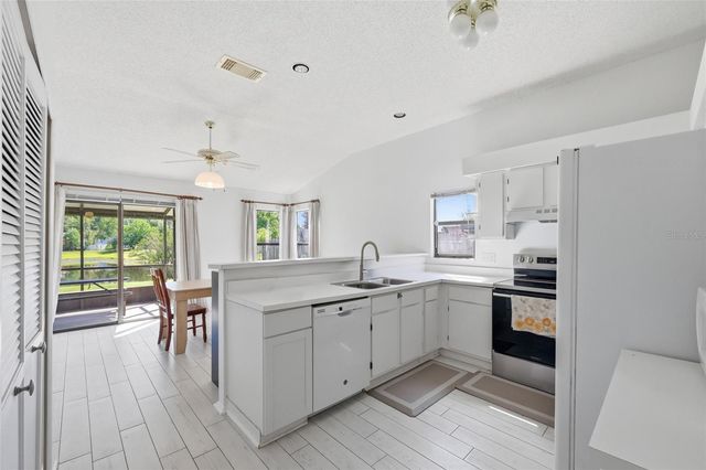 10137 PINK CARNATION COURT, Orlando, FL 32825