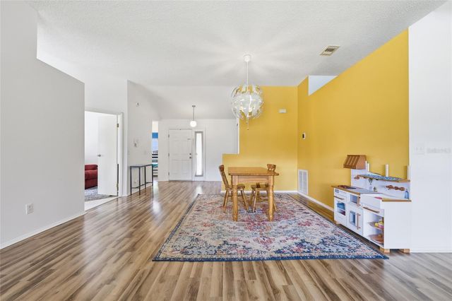 10137 PINK CARNATION COURT, Orlando, FL 32825