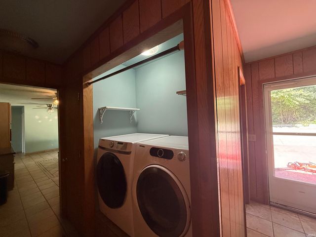 2413 Spice Valley Road, Mitchell, IN 47446