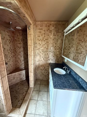 2413 Spice Valley Road, Mitchell, IN 47446