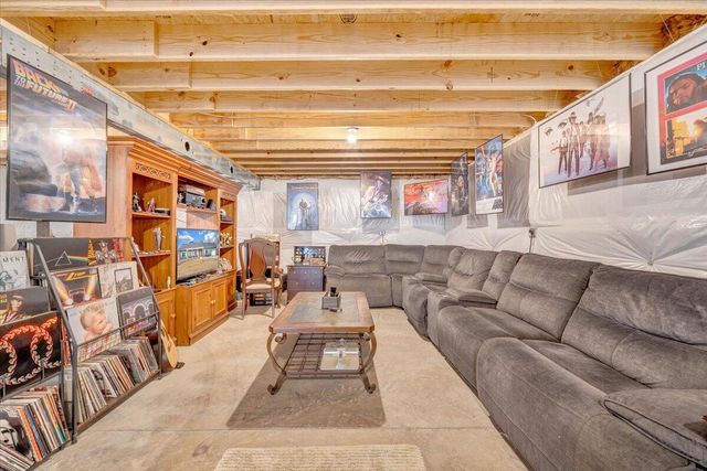 131 Belvior CIR, Moneta, VA 24121