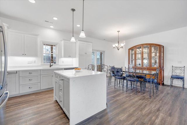 131 Belvior CIR, Moneta, VA 24121