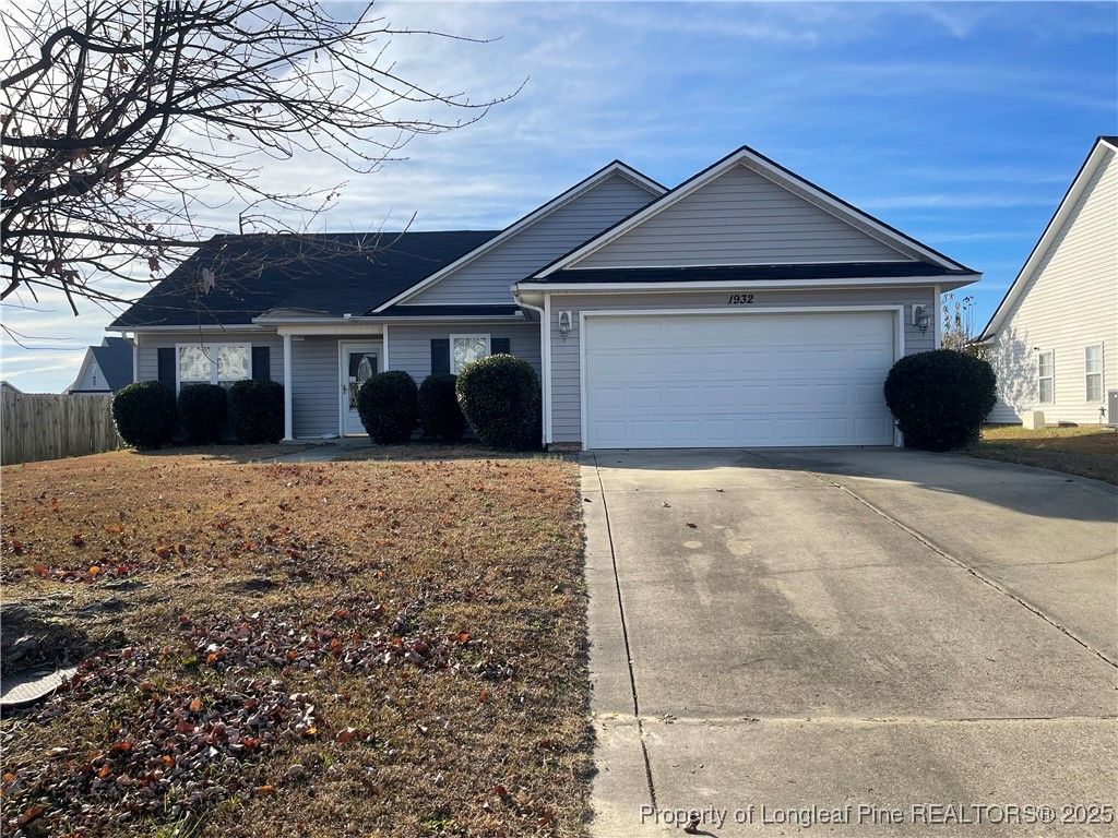 1932 Lioncoward Drive, Fayetteville, NC 28314