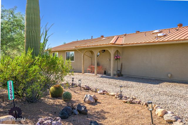13599 E Rincon Ranch Road, Vail, AZ 85641