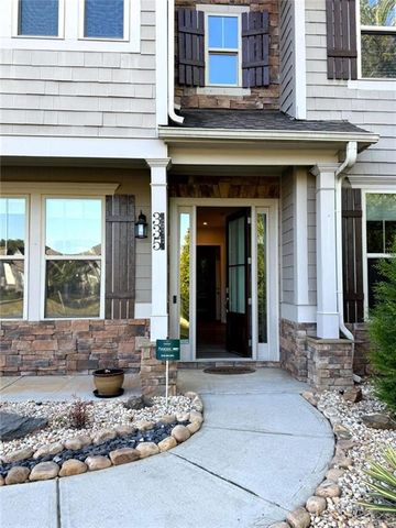 335 Oakleigh Manor Drive, Fayetteville, GA 30215