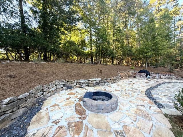 335 Oakleigh Manor Drive, Fayetteville, GA 30215