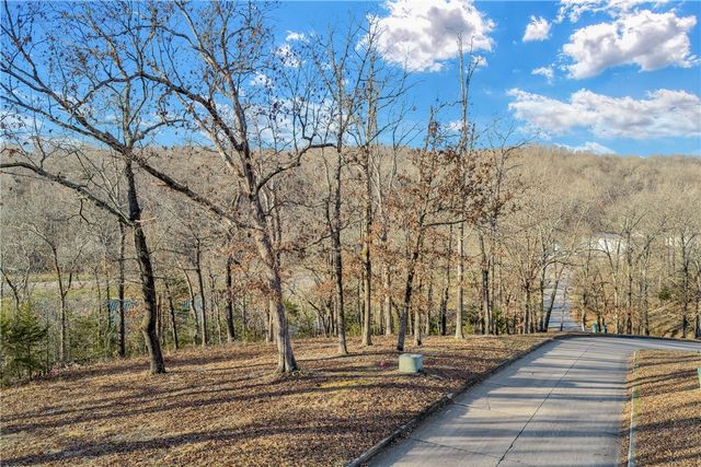 15701 Serenity Point Lane, Rogers, AR 72756