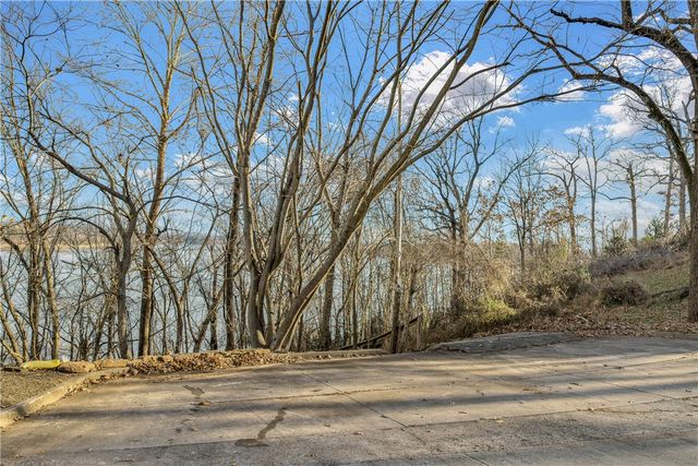 15701 Serenity Point Lane, Rogers, AR 72756