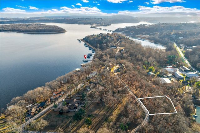 15701 Serenity Point Lane, Rogers, AR 72756