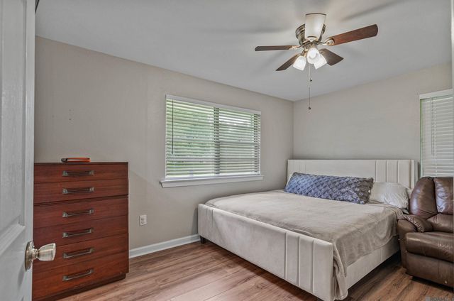 9448 Foster Rd, Baton Rouge, LA 70811