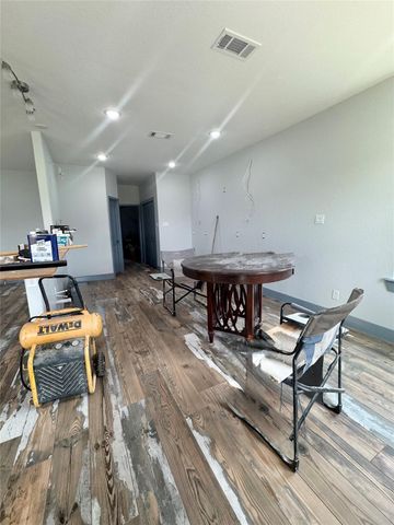 119 N 8th Street, Beasley, TX 77417