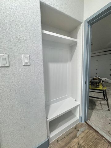 119 N 8th Street, Beasley, TX 77417