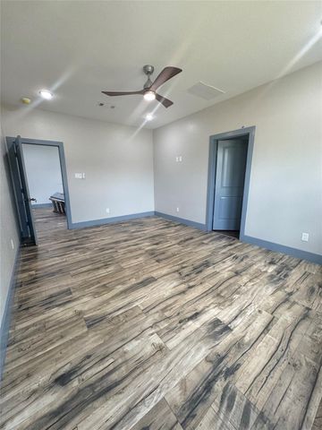 119 N 8th Street, Beasley, TX 77417