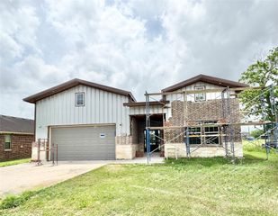 119 N 8th Street, Beasley, TX 77417