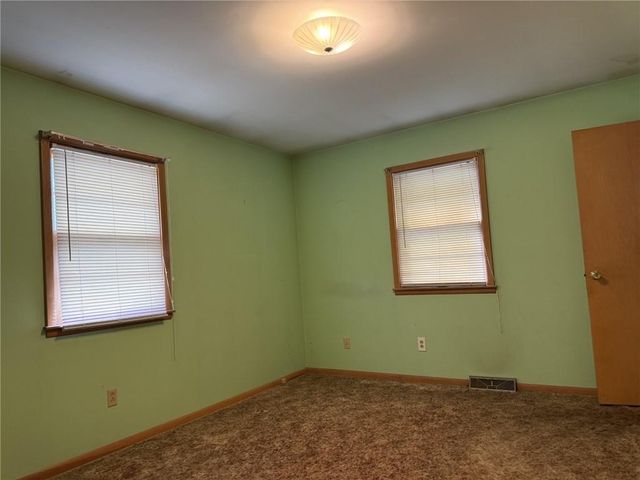 3316 Scott Street, St Joseph, MO 64507