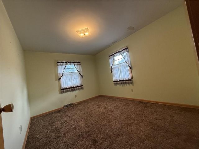 3316 Scott Street, St Joseph, MO 64507