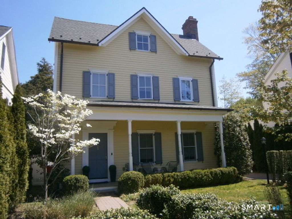 65 Sherwood Place 65, Greenwich, CT 06830