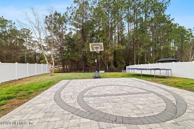 81015 LOCKHAVEN Drive, Yulee, FL 32097